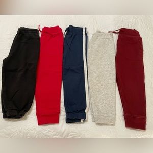 Great Condition Set of 5 Sweatpants 3T